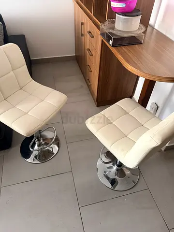 Set of 2 White Adjustable Bar Stools with Chrome Base
