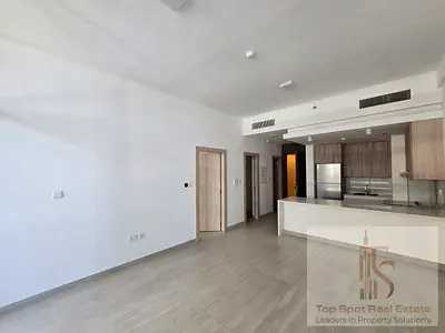 Modern Living | Kitchen Appliances | Spacious