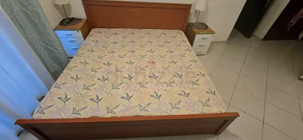 Wooden Double Bed with Mattress size 200*200