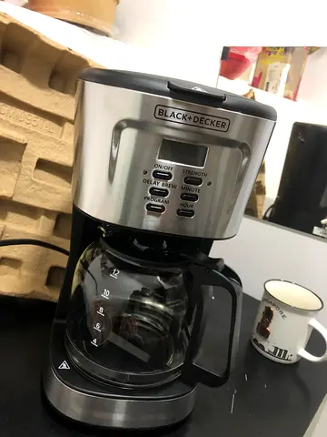 BLACK+DECKER 12-Cup Coffee Maker