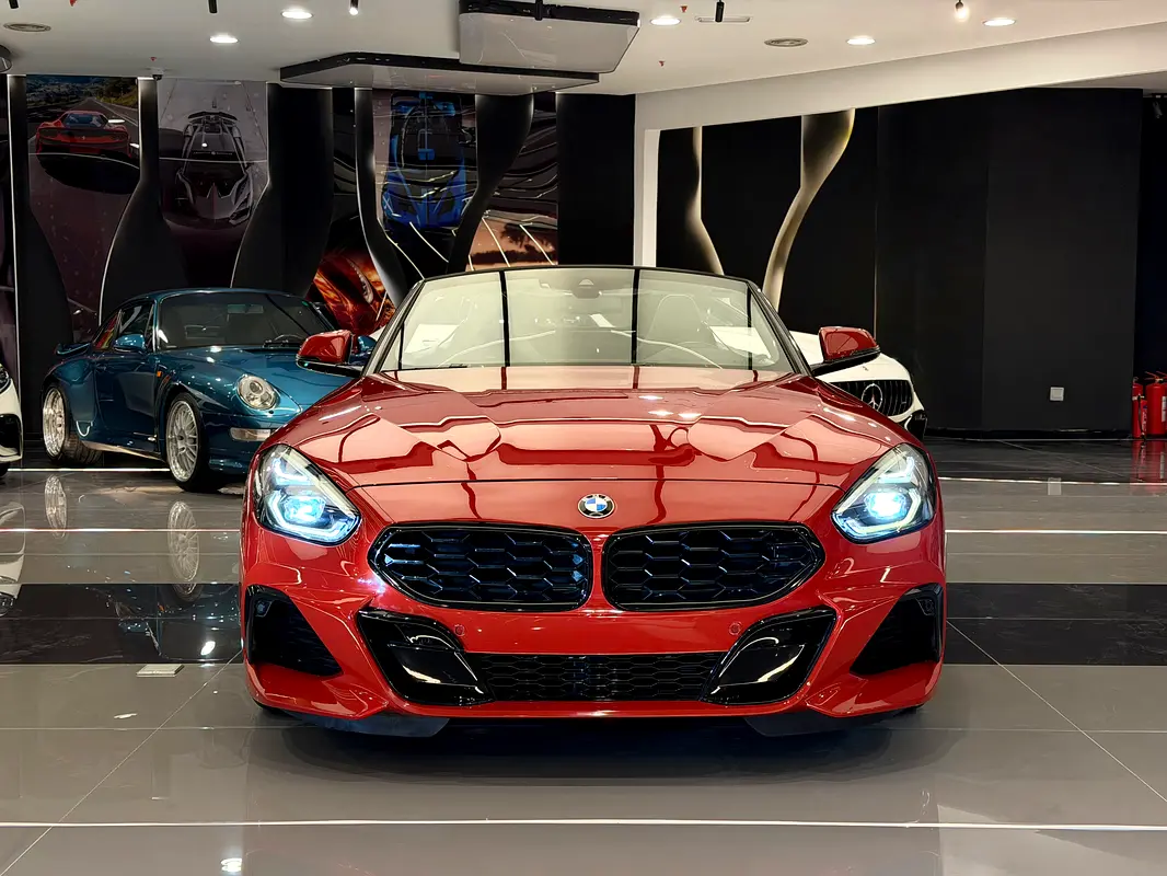BMW Z4 2026 — photo 1 of 20