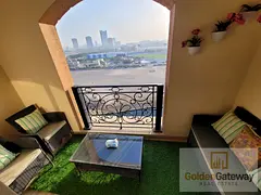 Stunning Canal View | 2 Balconies | Closed Kitchen