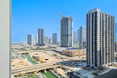 √ Waterfront Views | High Level and Vacant Unit √