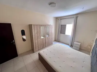 At an excellent price, suitable for everyone, with free maintenance from the owner. A very prime location, suitable for everyone. Excellent finishing.