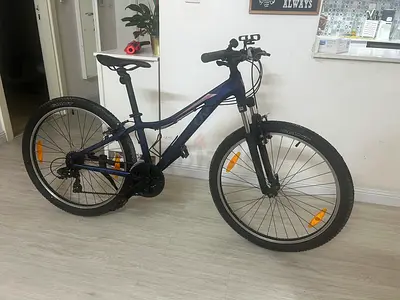 Giant bike for ladies 26” ( almost new)