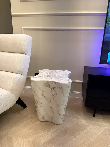 End table real marble