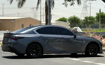 صورة 5 لـ 2024 Lexus IS-SERIES