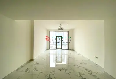 Huge Living Spaces | Reduced Price | 4 cheques