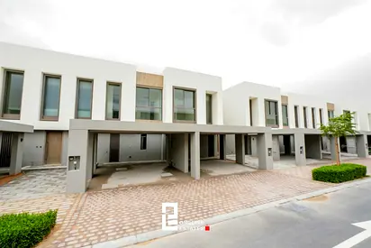 Elegant 3 Bedrooms TH + Maid | Family Home | Prime Location