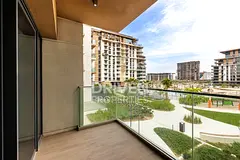 Park &amp; Pool View | Corner Unit | Brand New
