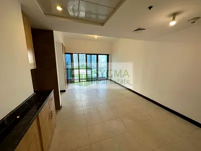 LAKE VIEW | UNFURNISHED | SPACIOUS | LOW FLOOR