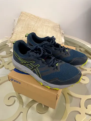 Asics Gel Sneakers Size 46 EUR (With Box)