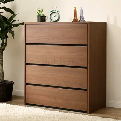 Wooden 4-Drawer Chest / Dresser - Good Condition