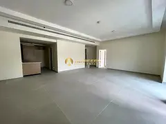 BRIGHT&amp;SPACIOUS LAYOUT I UNFURNISHED I VACANT