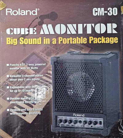 CUBE - ROLAND CM-30  for urgent sale