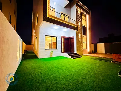 For those seeking luxury and high-end finishes, we offer two luxurious villas with 4 bedrooms and a rooftop terrace, including registration fees.