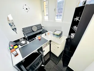 Discover the joy of hassle-free renting| Fully fitted office for Rent