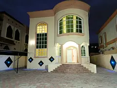 Luxury 5 Master Bedroom Villa for Rent in Al Mowaihat 3
