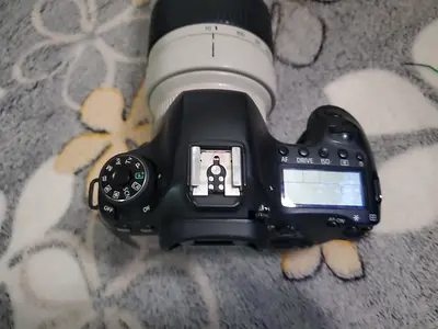 Canon DSLR 6D Camera with 70-200mm Zoom Lens