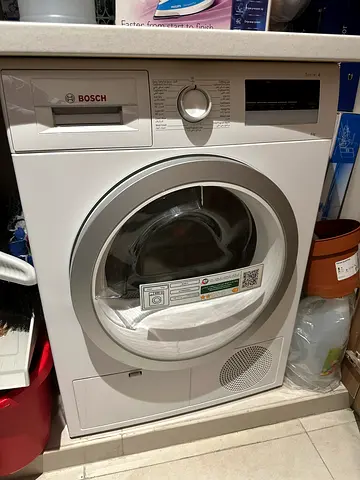 BOSCH Dryer – Like New – 595 AED – Must Sell