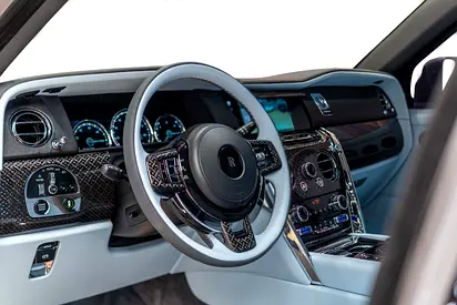 2024 ROLLS-ROYCE CULLINAN — миниатюра 14
