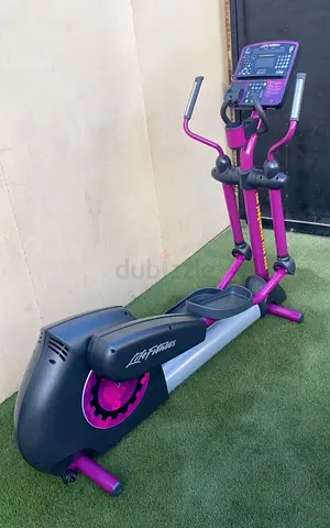 Life Fitness Cross Trainer CLSX