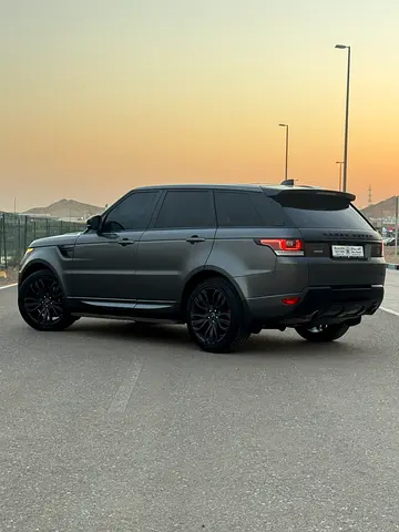 صورة مصغرة 2 لـ 2017 LAND Rover RANGE ROVER