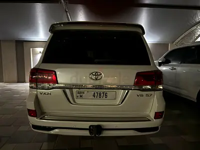 Toyota Land Cruiser VXR 2016 GCC Specs