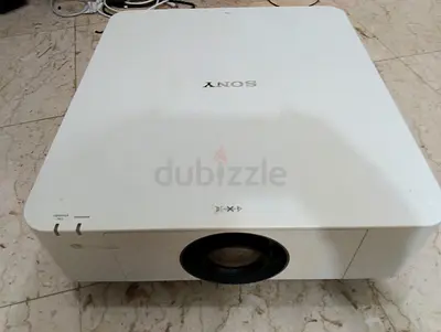 Sony projector — used, good working condition