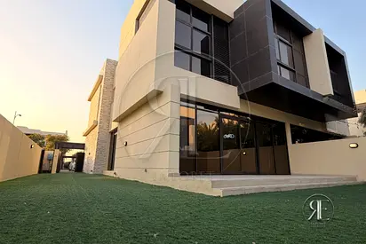 Luxury 3BR | Spacious Layout | FLORA VILLA