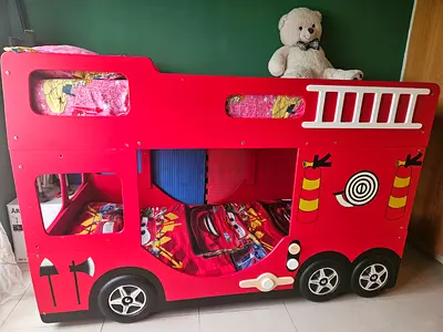 Red Double Decker Bunk Bed for Kids (Fire Truck Design)