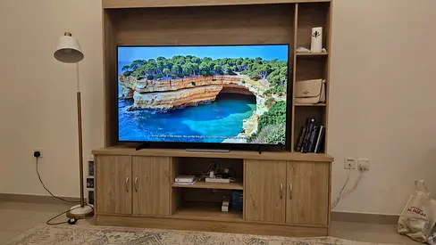 Samsung 60 Smart LED TV in Good Condition