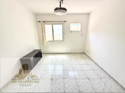 MARVELOUS OFFER !! 1 BEDROOM HALL FAMILY BUILDING IDEAL LOCATION !! JUST 23,999