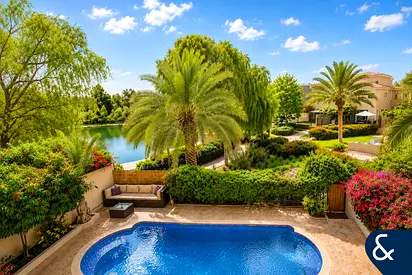 Vacant Soon | Private | Lake Backing | 4 Beds