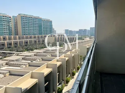 Contemporary Luxury Living | Large 3BR Apartment