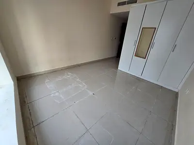 1BHK with open panoramic view, master room, 2 bathrooms, large layout and built-in wardrobes. AED 3