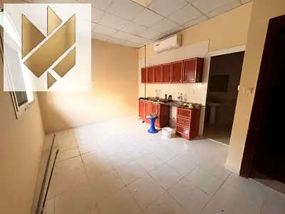 استوديو بمويلح القديمة للإيجار السنوي علي 4 دفعات