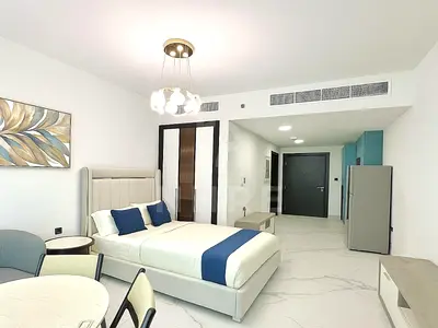 POOL VIEW |FURNISHED| CLOSE TO EXIT | VACANT SOON