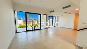 Single Row | Green Belt | View Now