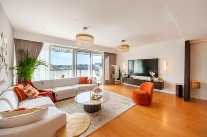 Community Living | Beach Access | Boulevard View