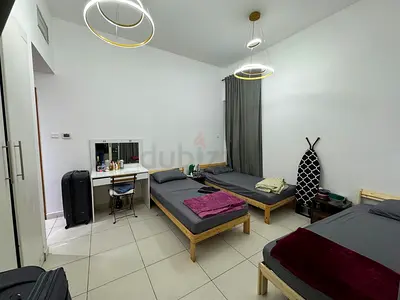 Neat Tidy Male Bed Space Near Marina Mall