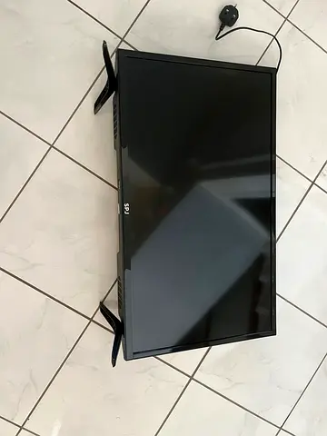 SPJ 32-inch LED TV with 2 HDMI  2 USB - Black, Good Condition