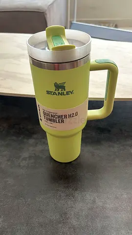 Stanley Quencher H2.0 FlowState Tumbler 40oz