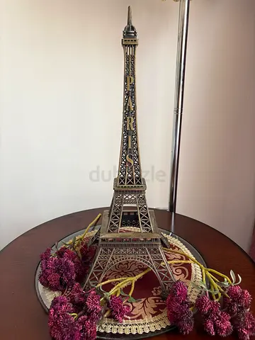Wrought Iron Eiffel Tower Architecture Decorative Model