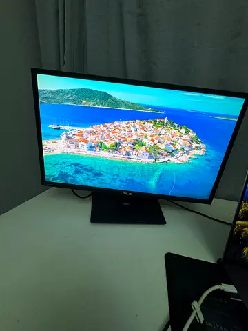 Asus Gaming Monitor 2kWQHD 27 inch 144hz 1 ms