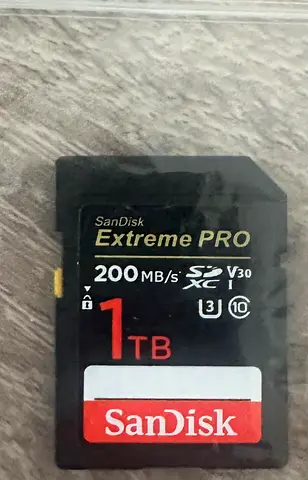 SanDisk Extreme PRO 1TB SDXC V30 200MB/s