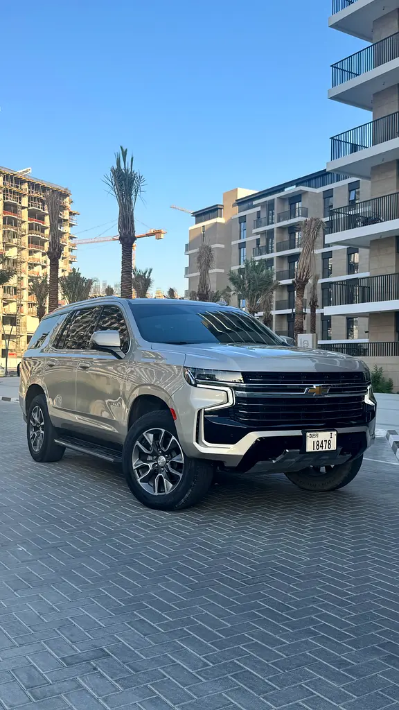 Chevrolet Tahoe 2023 — photo 1 of 9