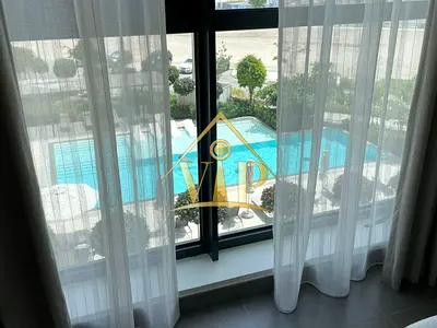 Enchanting Unit with Direct Pool View | Fully Furnished |