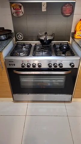 5-burner Gas Stove with Oven - Used, Good Working Condition