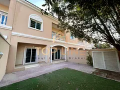 2 BR TOWNHOUSE | WELL MAINTAINED | PRIVATE GARDEN